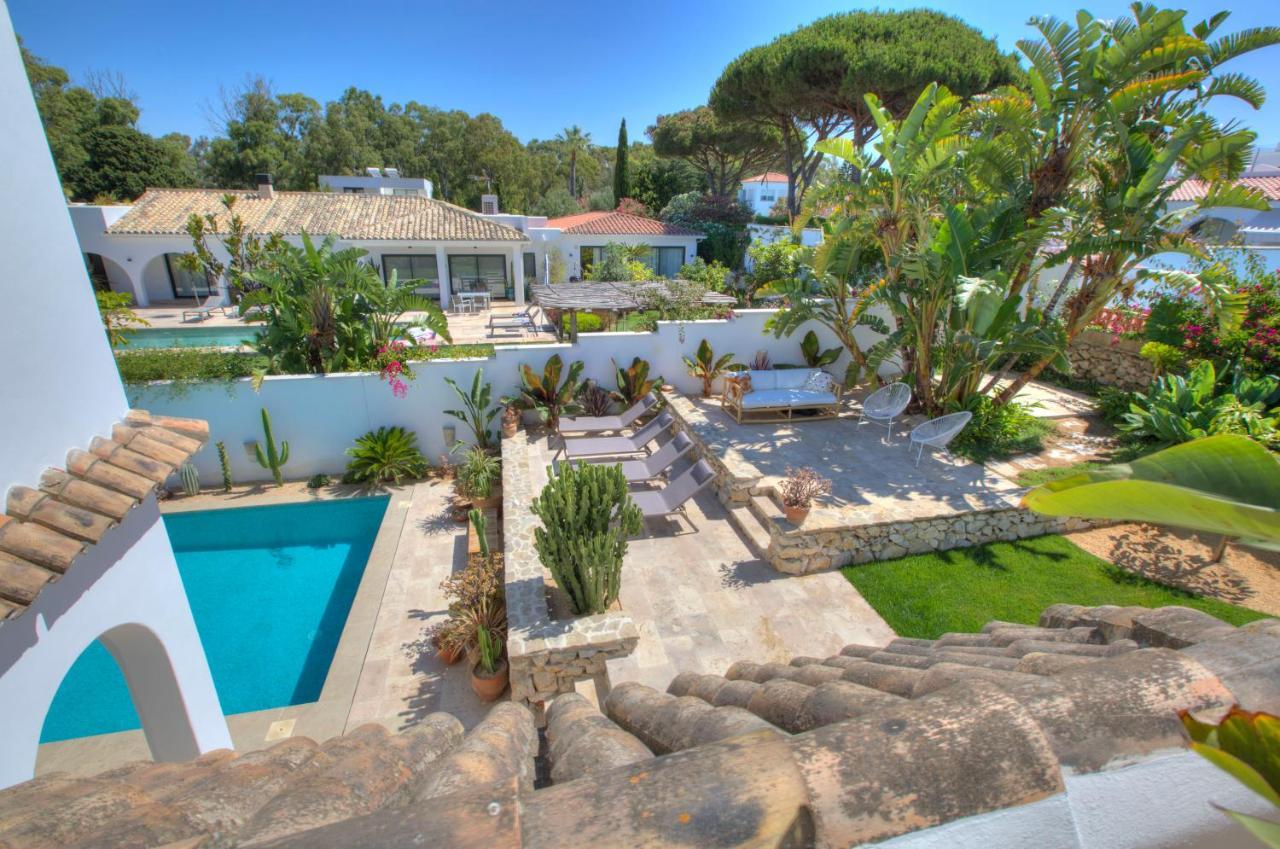 Villa Mas Tranquila - A Stylish Villa With Pool 150 M From The Beach Conil De La Frontera Exterior photo